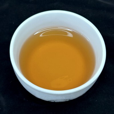 尊雅陈年白牡丹广西老白茶饼400G白茶厂家批发